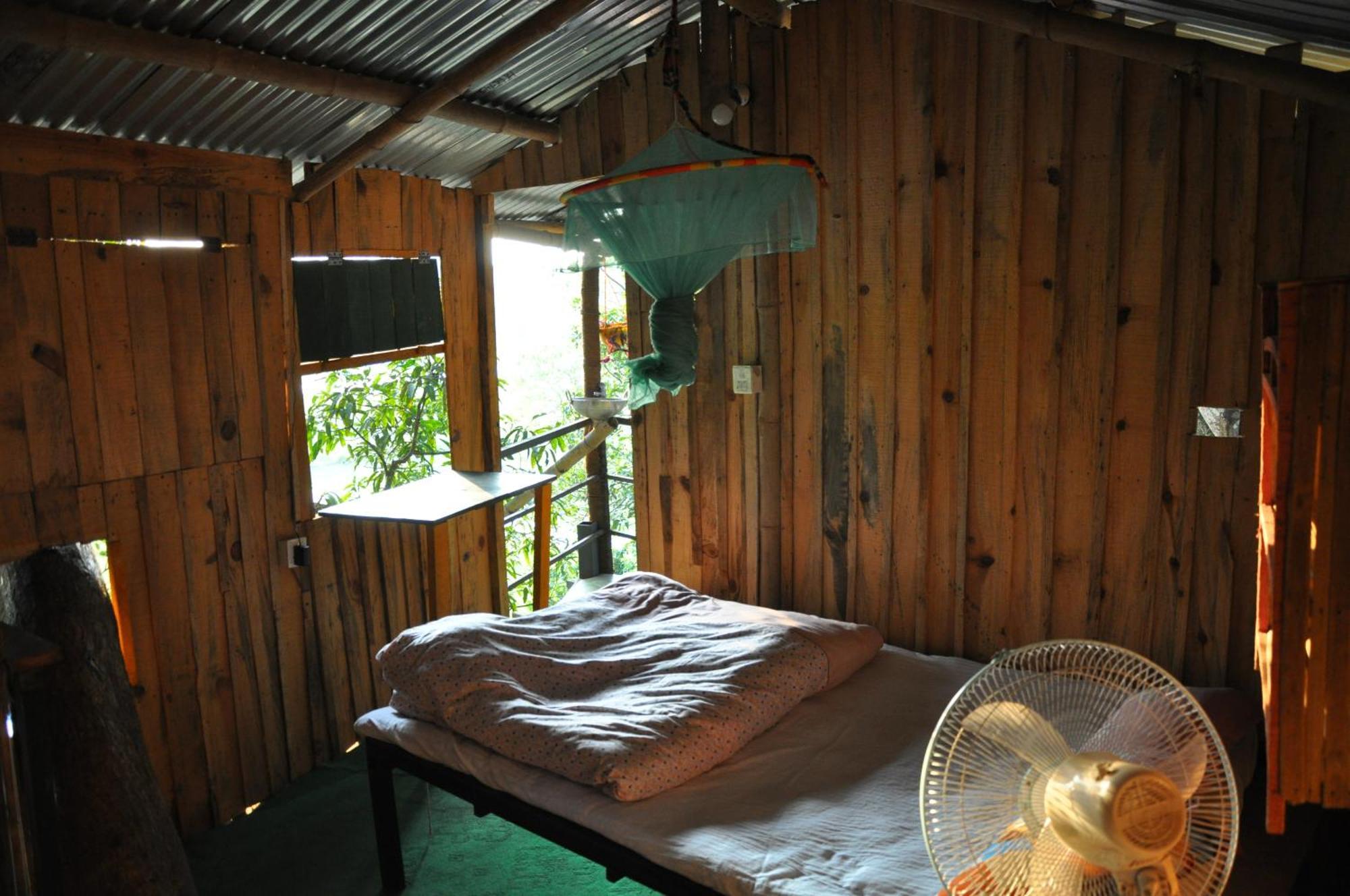 Pemsee'S Tree Town - Eco-Friendly,Tree House Hostel Саураха Екстериор снимка