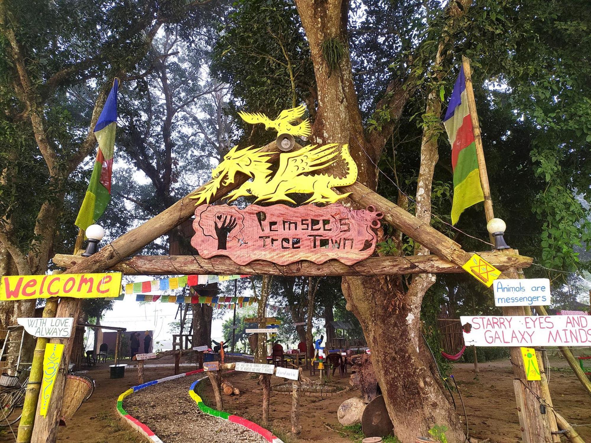 Pemsee'S Tree Town - Eco-Friendly,Tree House Hostel Саураха Екстериор снимка